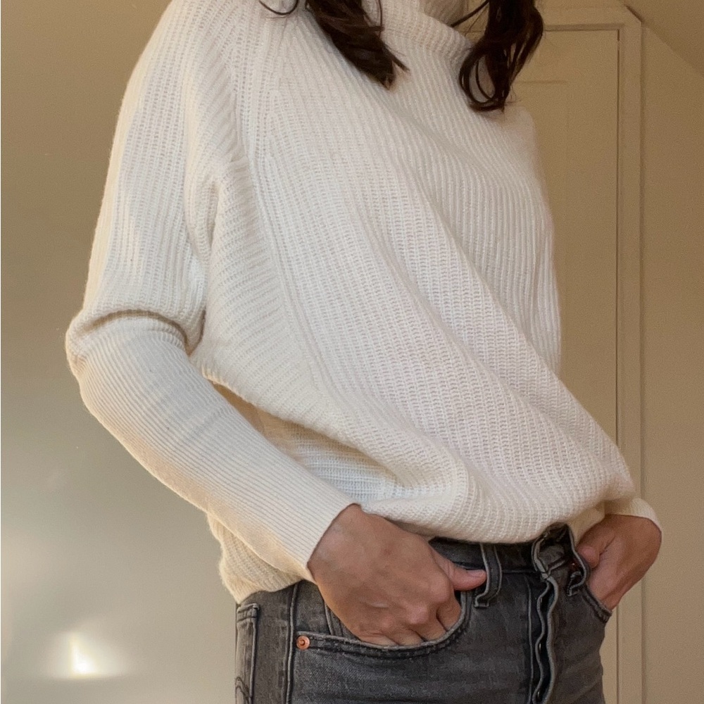Club Monaco Women's Cream Cowl Neck Sweater